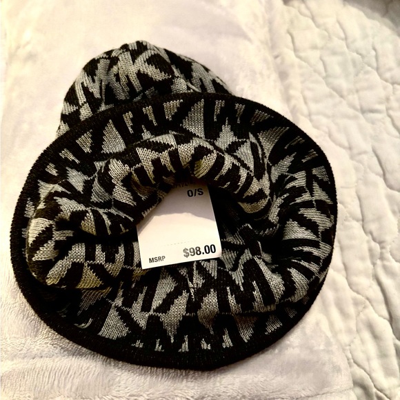 Michael Kors Hat. - Picture 2 of 2